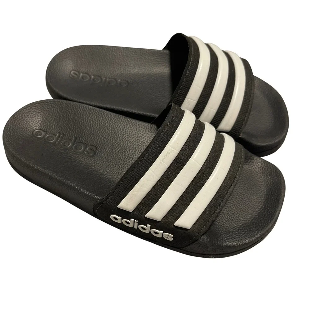 Kids Adidas Adilette Shower‎ Slides Black White Athletic Sandals Size 11K Gym